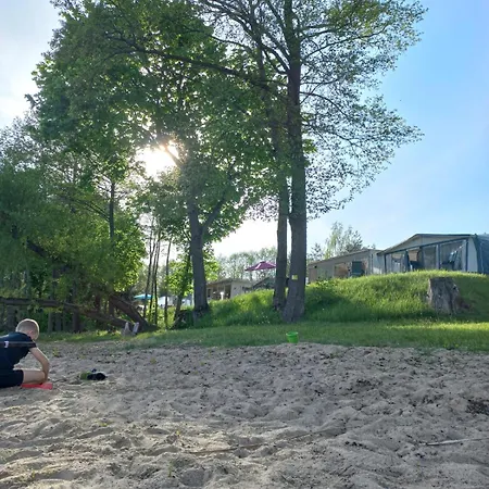 Campsite Przyczepa Kempingowa Na Sloneczna Polana Nowy Probark